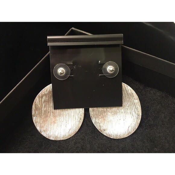 Kenneth Jay Lane Silver Rhodium Plated Disc Dangle Drop Stud Earrings 2.5" long - Picture 4 of 4